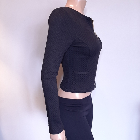 LA FEE MARABOUTEE Cropped Zip Front Blazer Jacket Fitted Collarless Textured - Picture 8 of 16